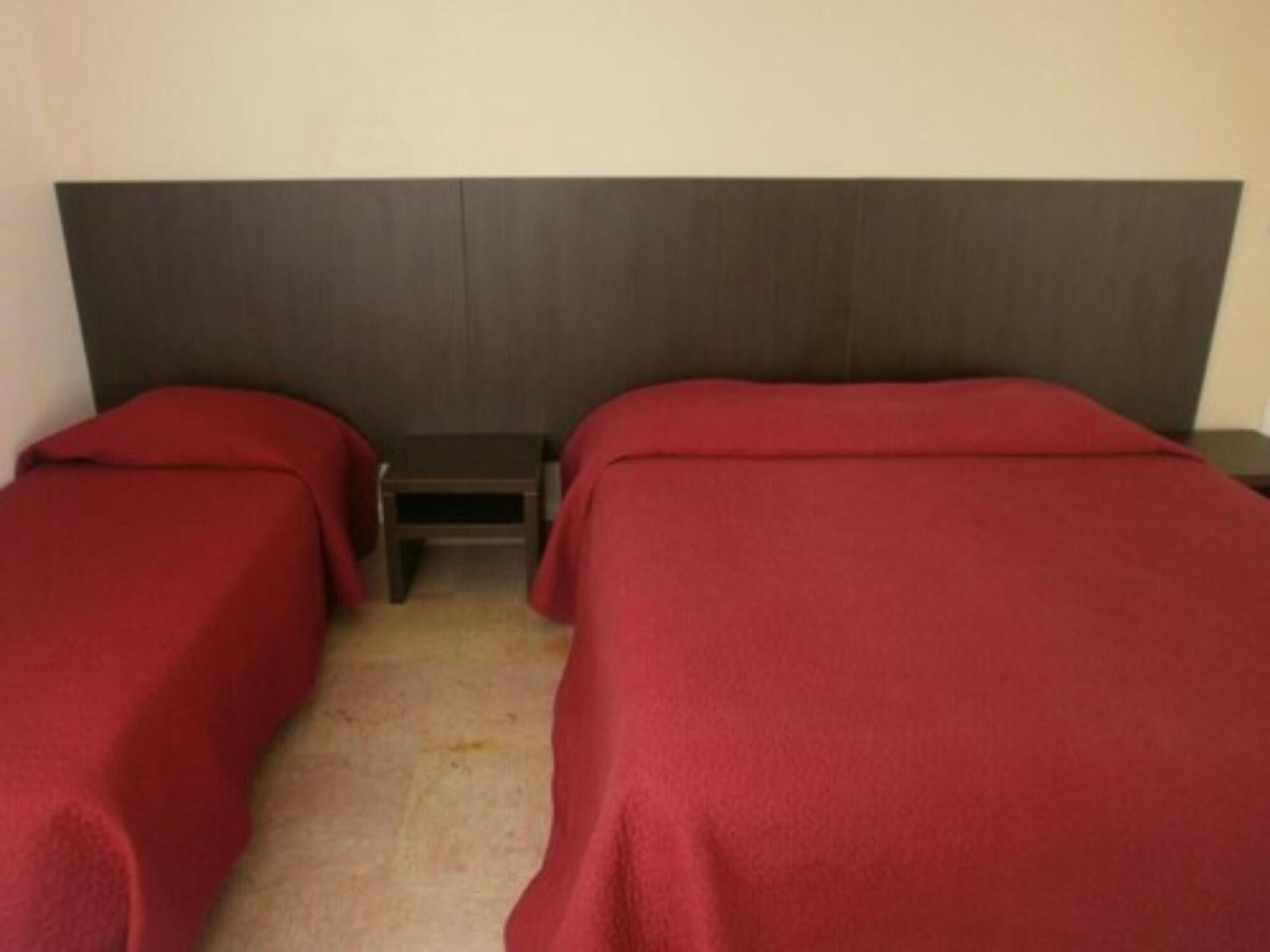 Hotel Magnan นีซ ภายนอก รูปภาพ