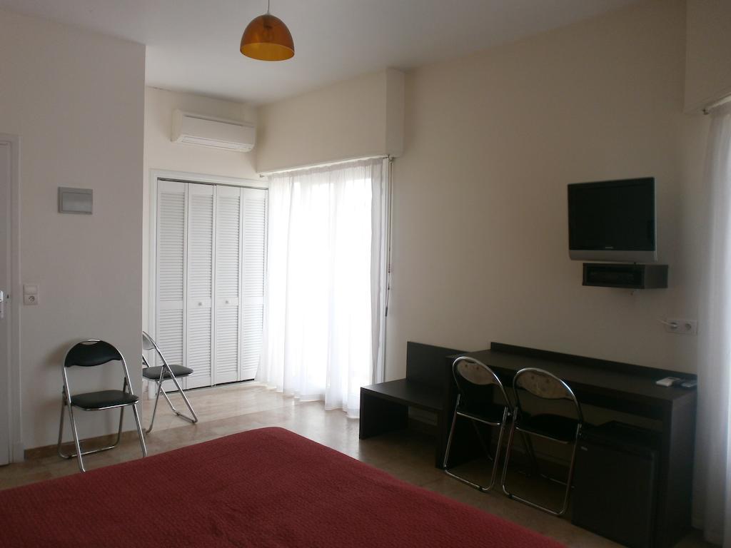 Hotel Magnan นีซ ภายนอก รูปภาพ